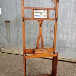 Coat_Stand_-_with_mirror_and_key_box.jpg