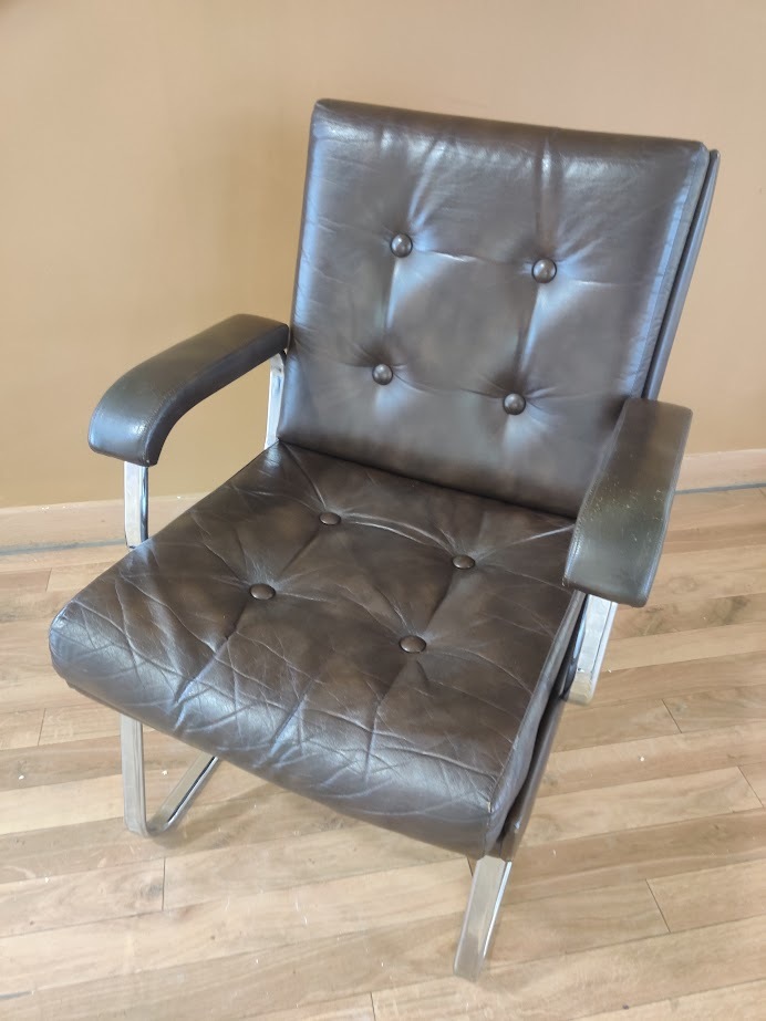 Chair_-_Brown_Leather___Chrome.jpg