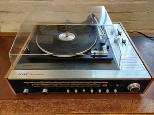 Record Player - GEC Soundeck