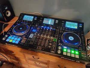 DJ Controller - Pioneer DDJ - RZX (2016)