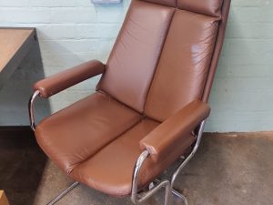 Chair - Pieff Brown Leather & Chrome (1960s) - Image 1