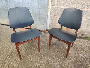 Chair - Teak/Black Vinyl Seat (Elliotts of Newberry) (1960s) - Image 1
